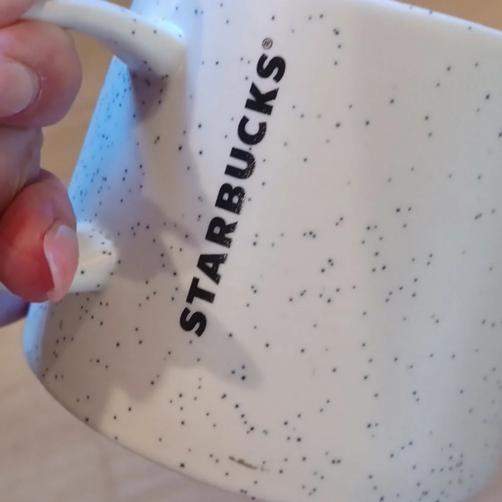 Starbuck's RARE Speckled Summer 2022 14-ounce Cactus Floral Mug - Picture 2 of 6